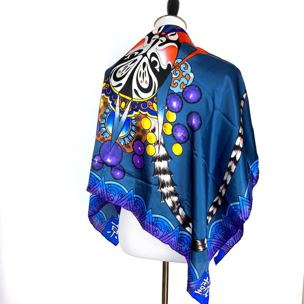 New Vintage 1990s Huali Chinese Opera Print Large Silk Scarf Sz 41" X 41" - Picture 15 of 16